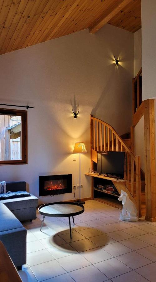 Chalet By Sophie Superdevoluy Avec Piscine Экстерьер фото